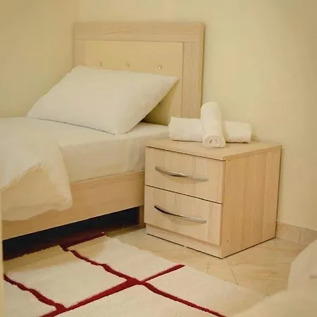 Apartment Centre